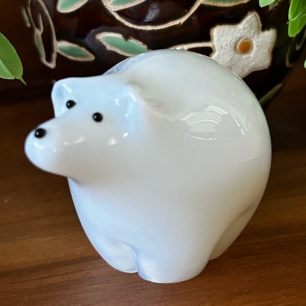 Vintage Orient & Flume ~ Art Glass Polar Bear Paperweight ~ Signed Numbered